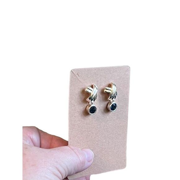 Silvertone Knocker Style XO Earrings Post Pierced - Picture 6 of 6